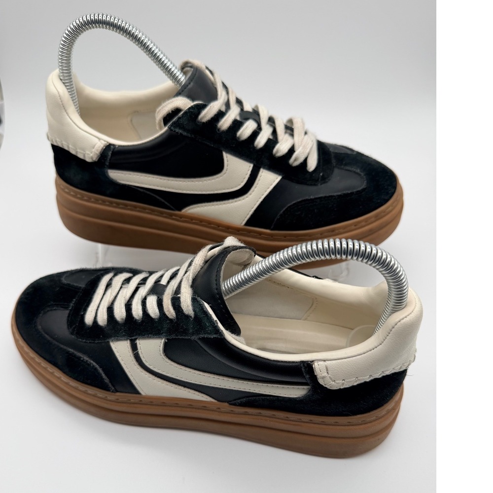 Steve Madden Dodge Sneaker Womens 8.5 Black Cream Platform Retro Shoe